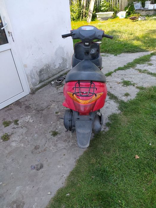 Продам скутер сузукі летс 5