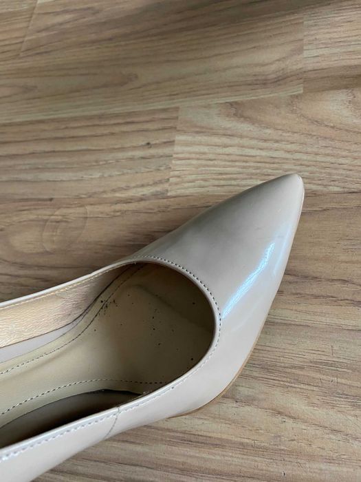 Szpilki venezia 40 kremowe beżowe