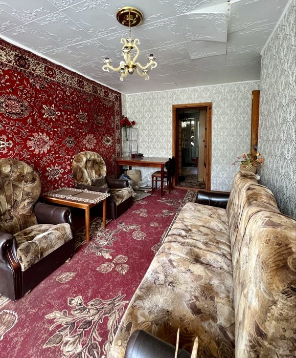 3-кімнатна квартира, вул. Лавреньова, біля ринку, 2/10, з автономкою