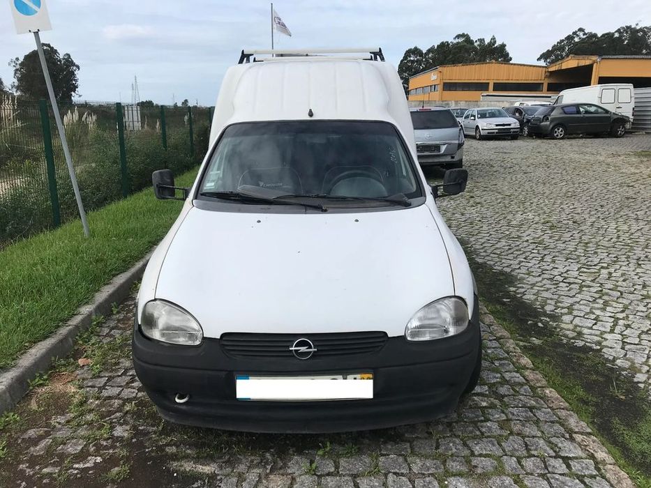 Opel Combo 1.7D Van 2000 - Para Peças