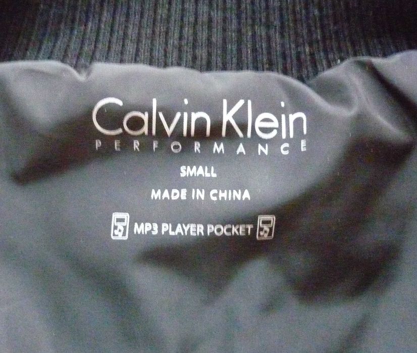 Piękna damska ciepła kamizelka bezrękawnik CALVIN KLEIN rozm. S UNIKAT