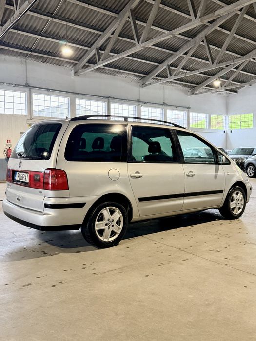 VW Sharan 1.9 TDI 115cv PD bem estimada