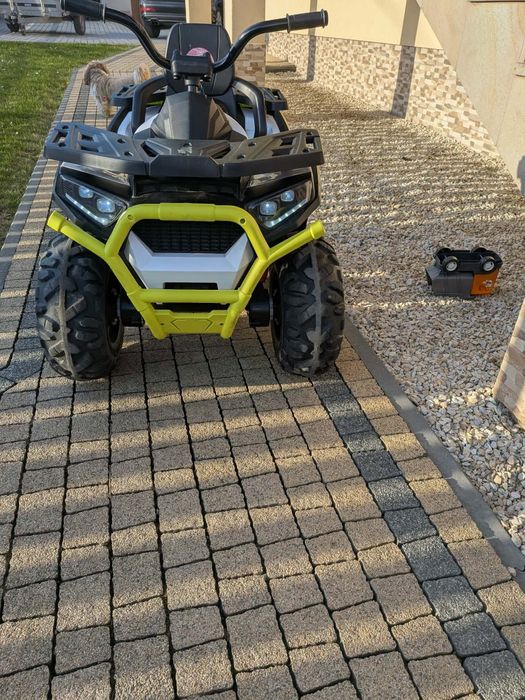 Quad elektryczny dla dzieci