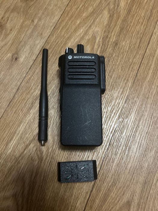 Motorola 4400e vhf