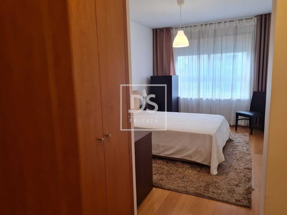 arrendar t3 com 3 casas de banho completas.