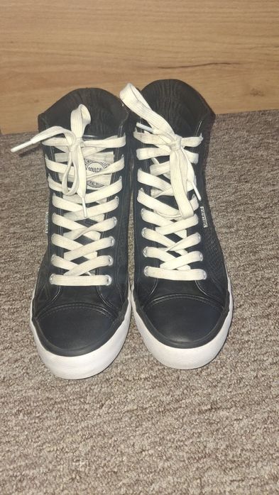 Кожані кеди для дівчинки