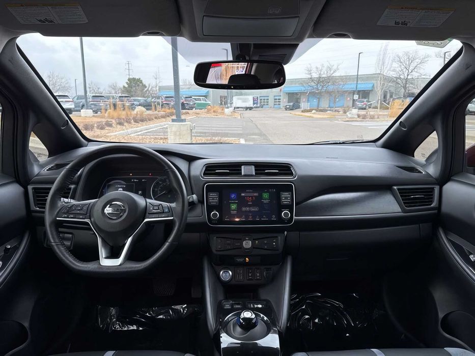 Nissan LEAF SL Plus      2020