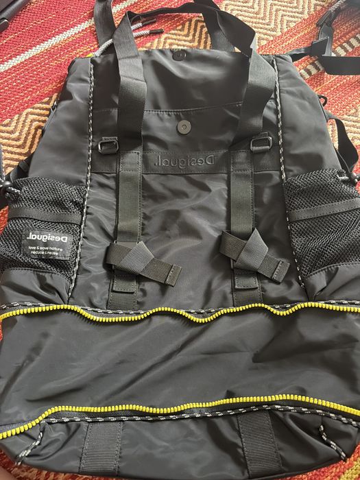 Mochila de viagem de desigual