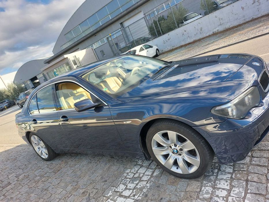 BMW ,série 7 ,V8, GPL, 735I,carro está impecável!