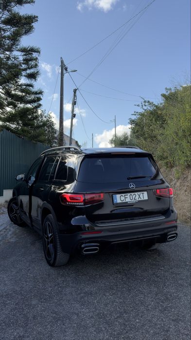 2023 Mercedes GLB200d AMG LINE