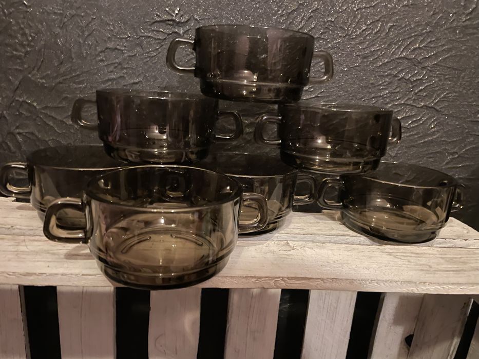 Bulionówki barszczówki Arcoroc 7 sztuk nowe retro vintage prl