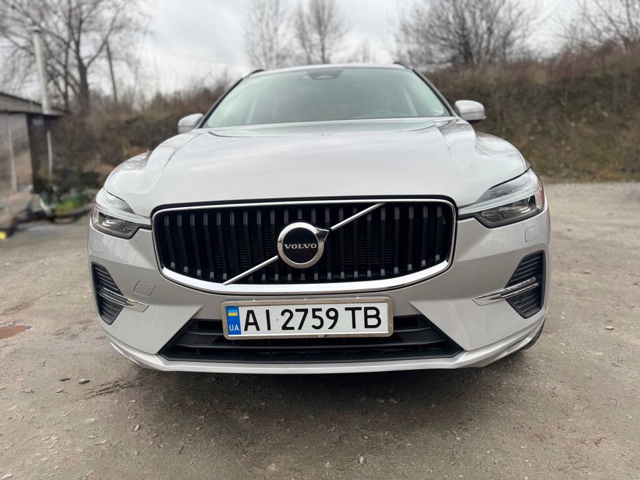 Продам Volvo XC60 В5 2021