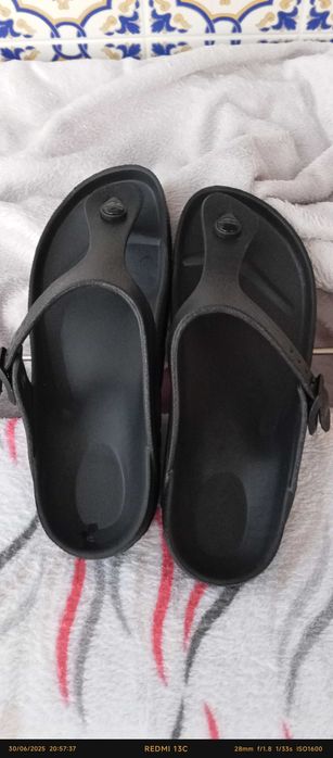 Sandálias / chinelos