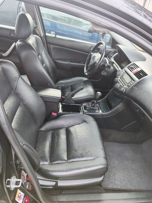 Honda Accord 2.2 CTDI — photo 5