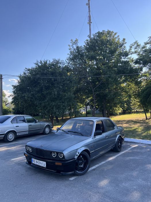 Продам Бмв е30 м20б27