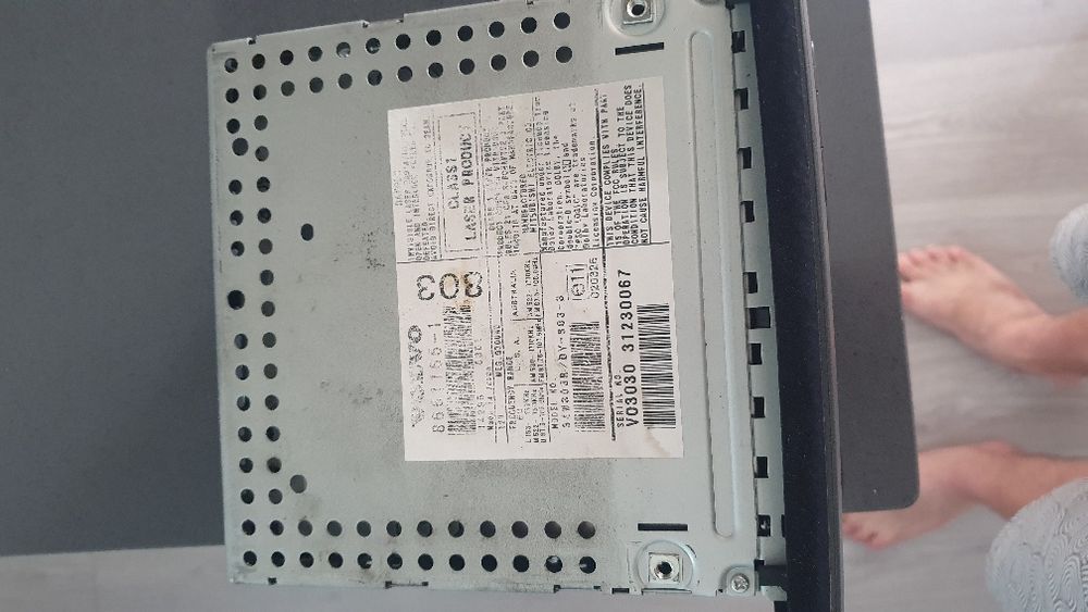 Auto rádio  volvo hu803