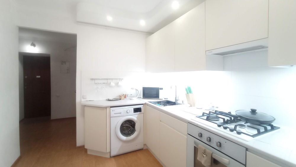 Новый год! Шикарные квартиры Сити-центр  2 и 4 этаж Почасово Ночь Сут