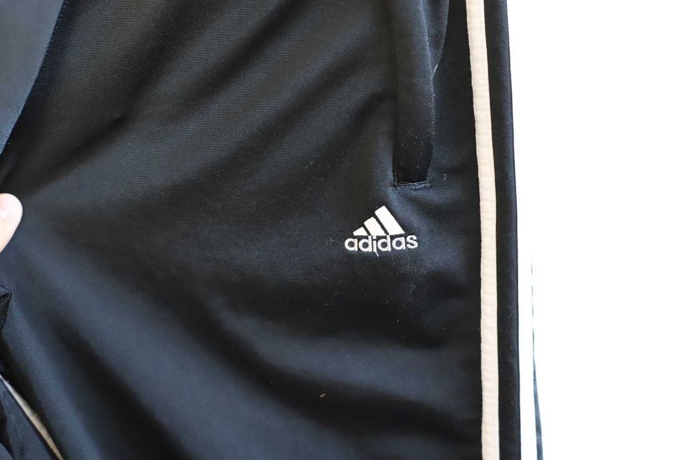 Adidas xs spodnie czarne dresowe