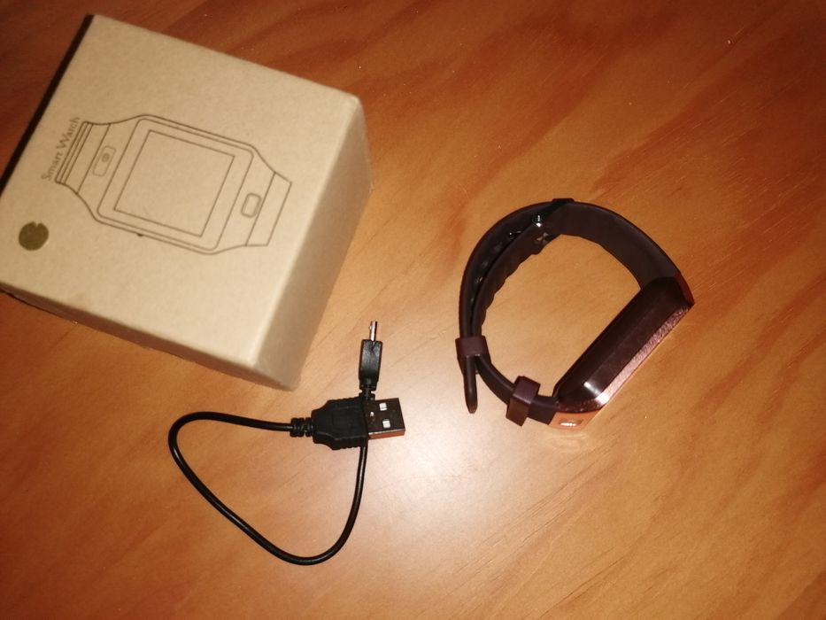 Dois smart watch mulher novos