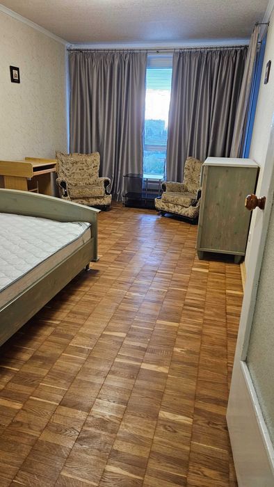 Сдам 1 комнатную кв-ру ул. Януша Корчака 64 м. Нивки пешком  15 мин.