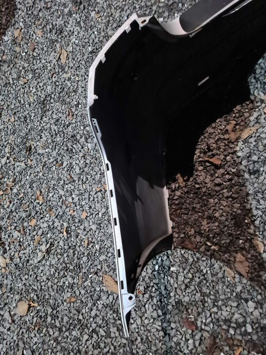 zderzak tylny tył pod PDC BMW F11 354 srebrny titsnsilber