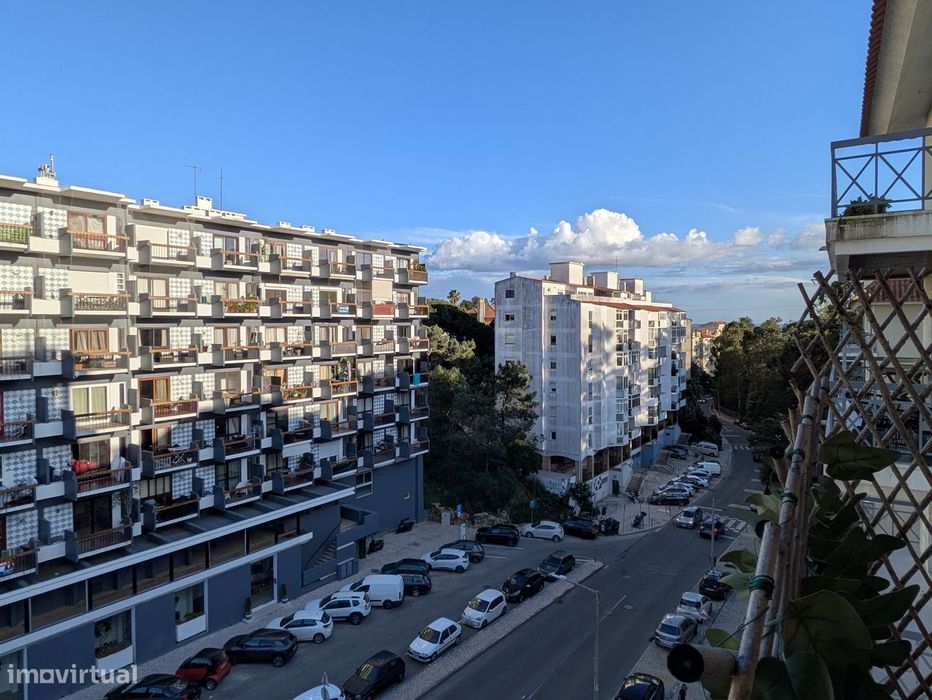 3 Bedroom Apartment – Monte Estoril – Private Condominium