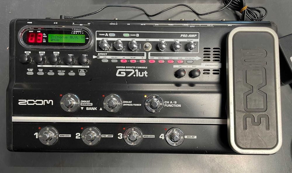 Efekt gitarowy Zoom G7.1ut procesor multiefektowy i przedwzmacniacz gitarowy