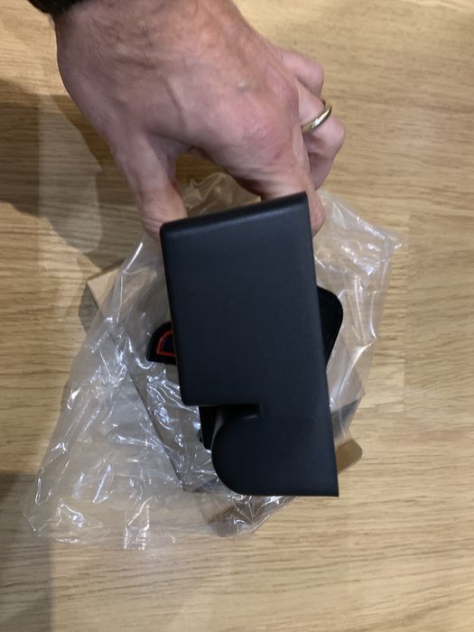 Tabuleiro Apoio braço SEAT Ibiza ou Arona