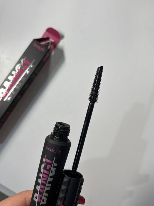Nowa zapakowana fabrycznie mascara Benefit