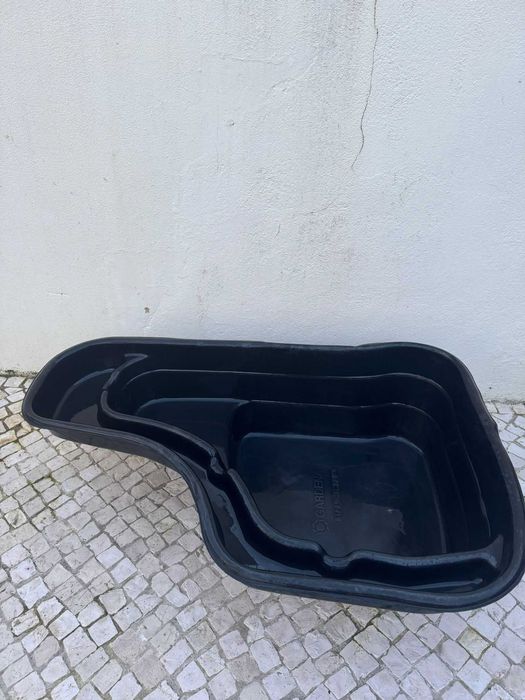 Lago para jardim marca "Gardena" 170Lts.