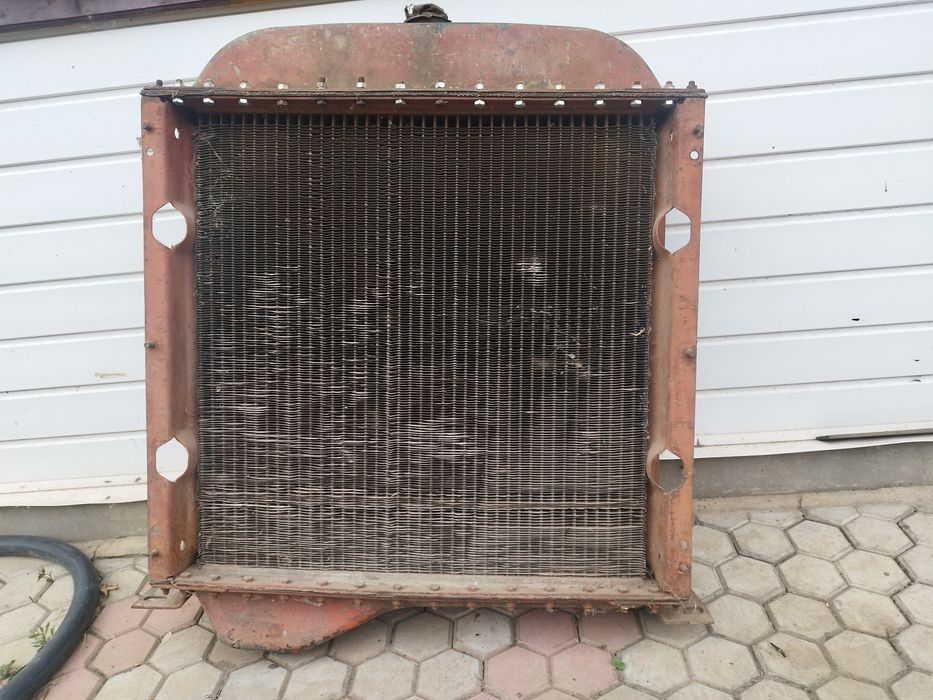 Продам Радіатор,Звізди,редуктор ТТ4