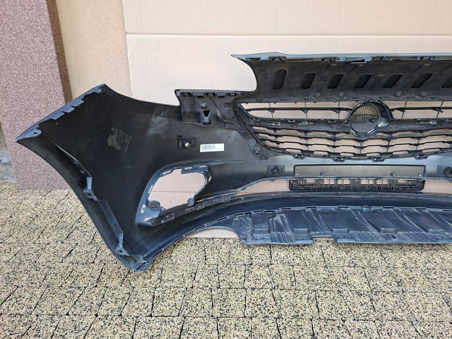 Opel Corsa E  zderzak grill atrapa chrom 4 pdc