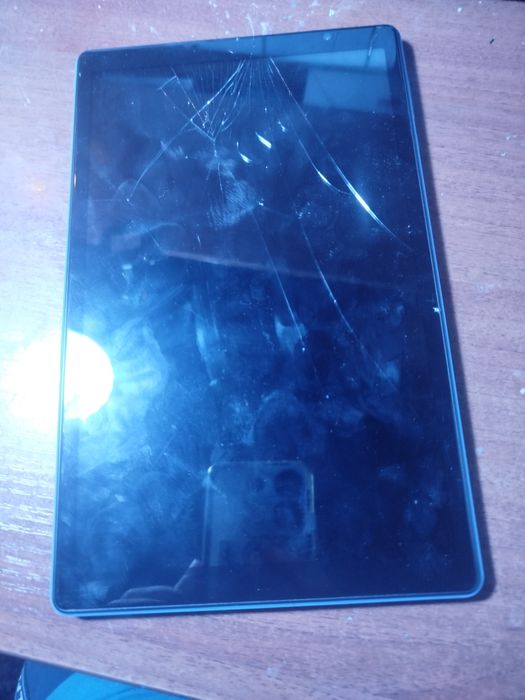 Планшет Teclast *не працюэ екран*