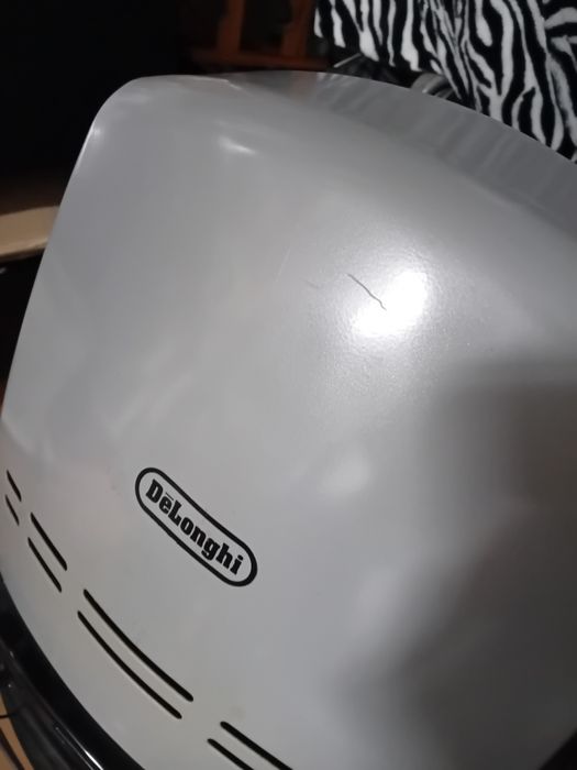 Aquecedor a gás para áreas grandes da Delonghi com botija e redutor