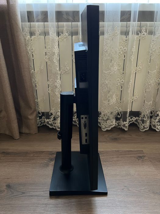 Монітор Samsung S24E650PL