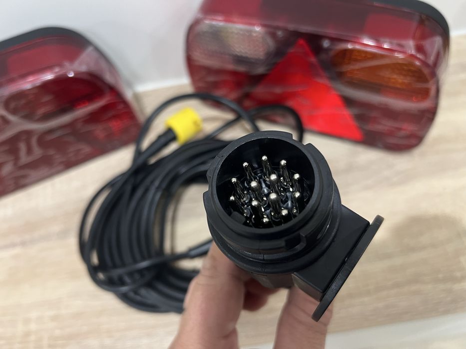 Farois para atrelado com instalação