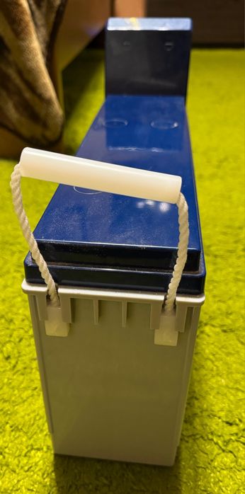 12В інвертор Logic Power 700 W  та  AGM батарея Ritar 105 Аг на 12 В