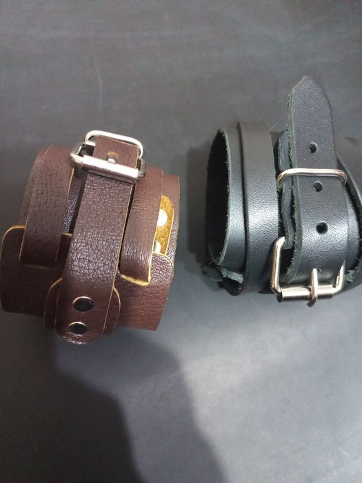 Напульсник кожаный,спорт инвентарь,для предупреждения растяжений ,трав