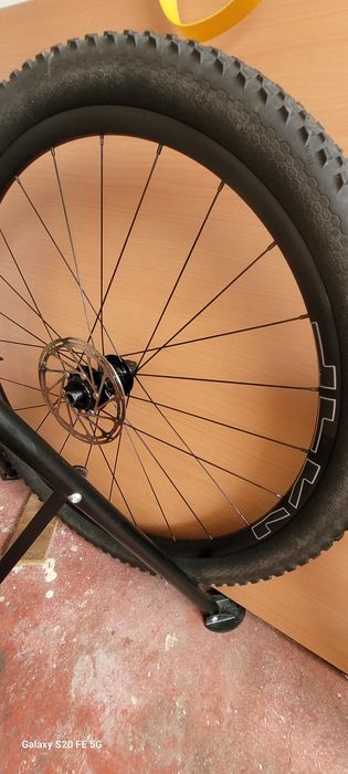 Par de rodas shimano MT601 Boost