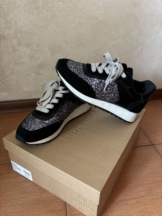 Кросівки steve madden