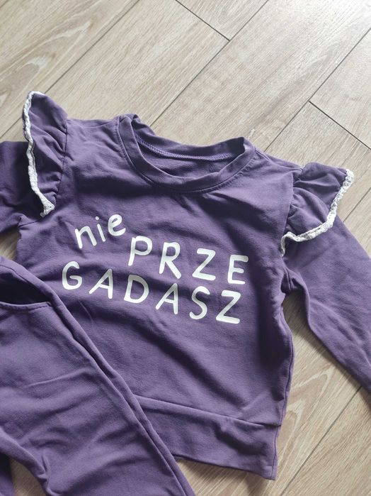 Zestaw dresowy dla dziewczynki 92