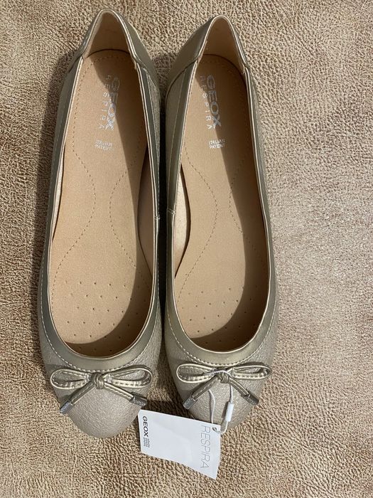 Балетки жіночі Geox