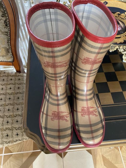 Резинові жіночі чоботи оригінал burberry