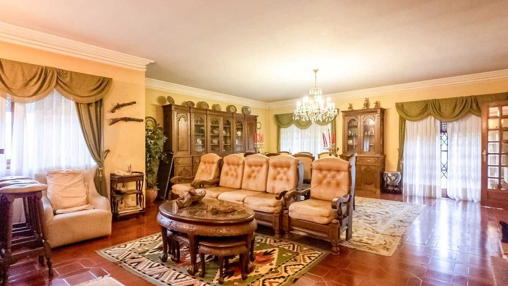 Moradia T4 Centro Penafiel