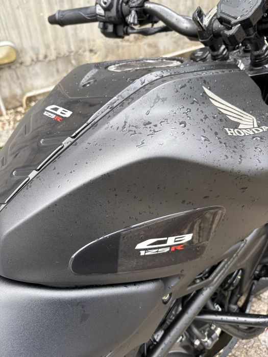 CB125R 2024 muitos extras
