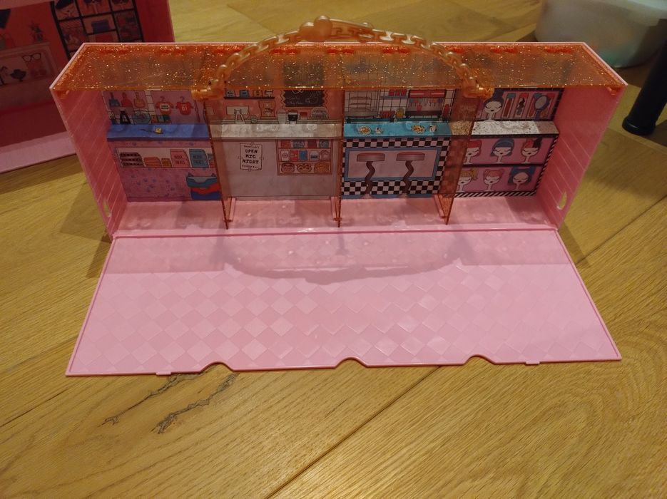 L.O.L. Surprise! butik, mini sklep, ekspozytor  walizka