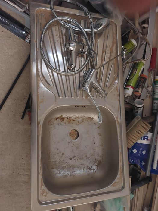 Zlew kuchenny w zestwie z 2 bateriami