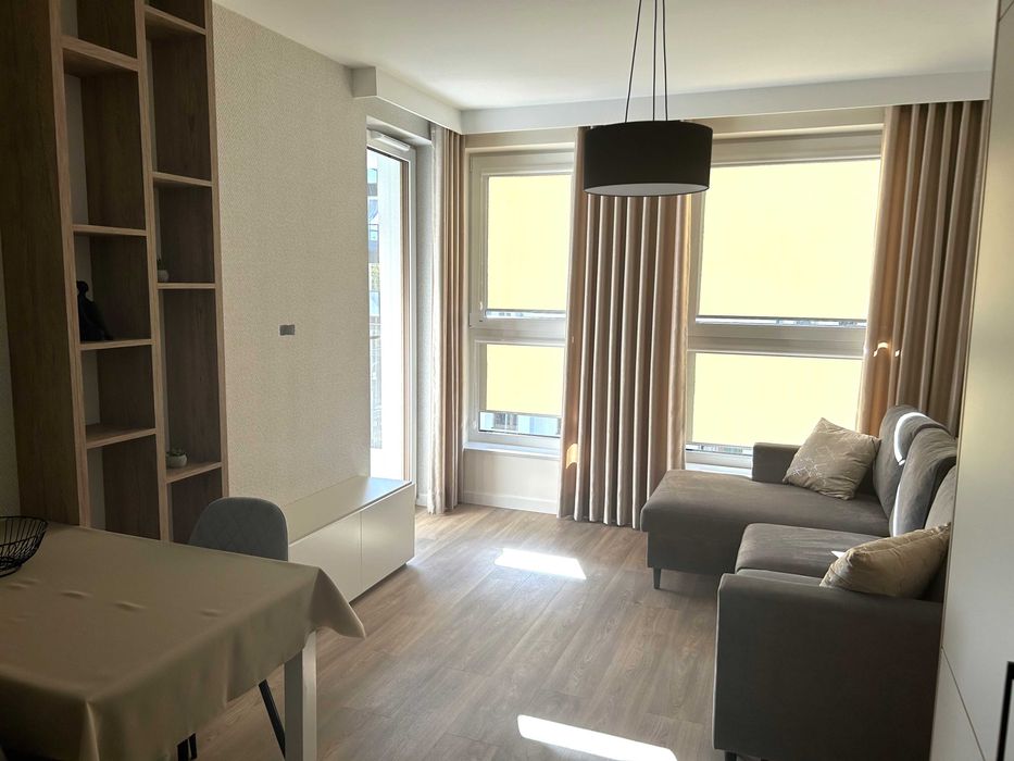 Wynajmę 2-pok apartament 41m², wykończony, miejsce postojowe, Radom, ul. Równa