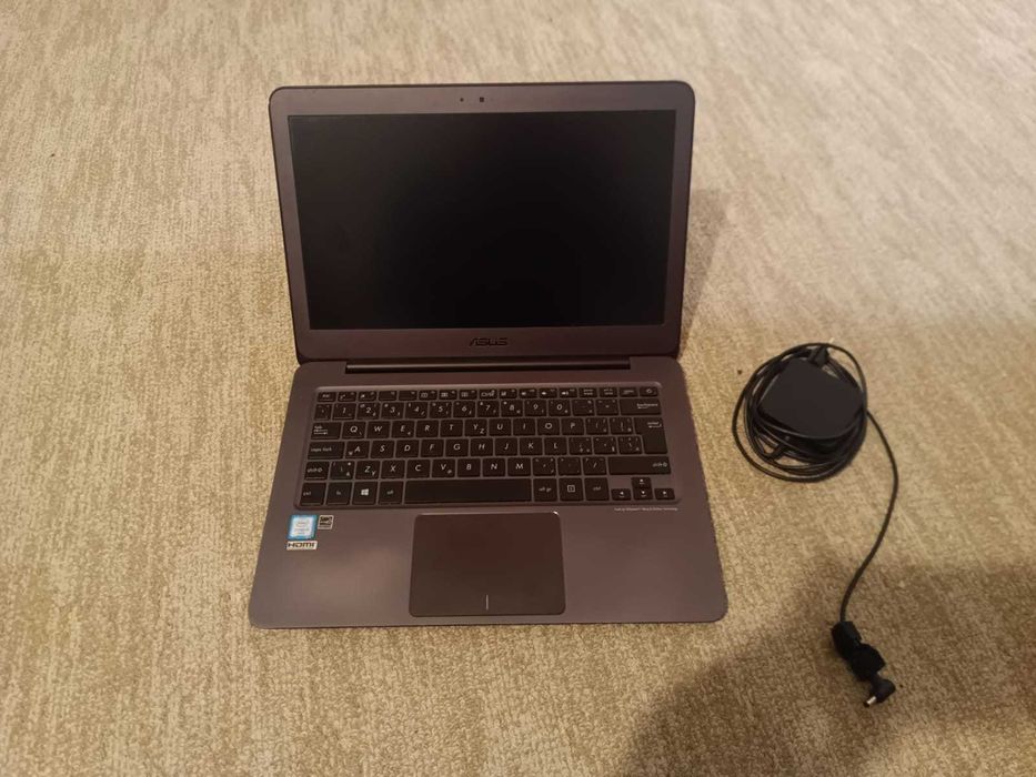 notebook ASUS UX305U