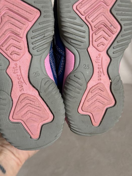 Superfit buty sportowe dziecięce na rzepy r. 25